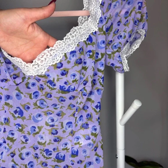 NWT Kimchi Blue Blake Puff Sleeve Mesh Top Rose Lavender Tea Stain - Picture 4 of 9